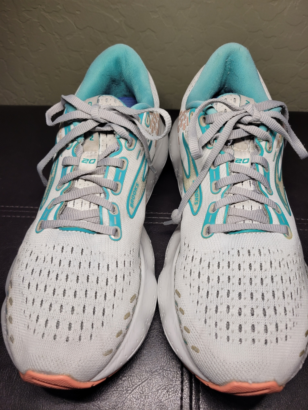 Brooks Glycerin 20 Women's Running Shoes (Oyster/Latigo Bay/Coral) Size 9.5B